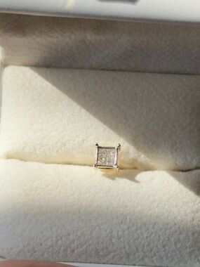 10k gold square princess cut natural diamond 0.30cttw single stud